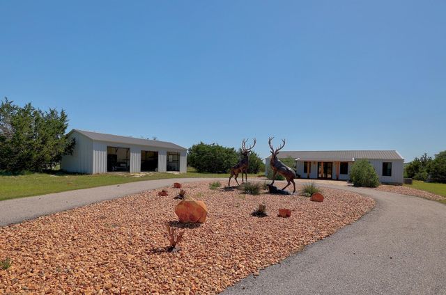 13770 Private Road 3642, Kempner, TX 76539
