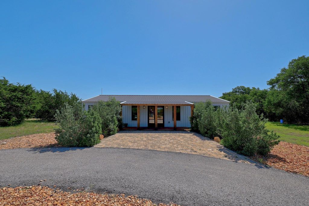 13770 Private Road 3642, Kempner, TX 76539