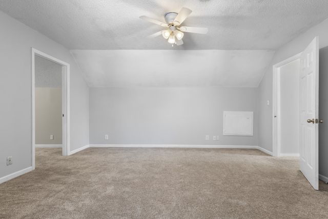 908 Hunter Ln, Clarksville, TN 37043