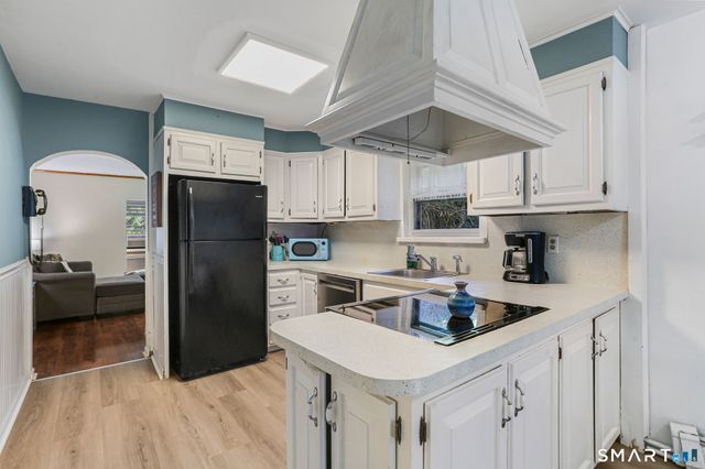 3 Auburn Road, New Fairfield, CT 06812