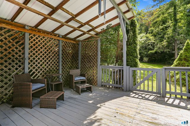 3 Auburn Road, New Fairfield, CT 06812