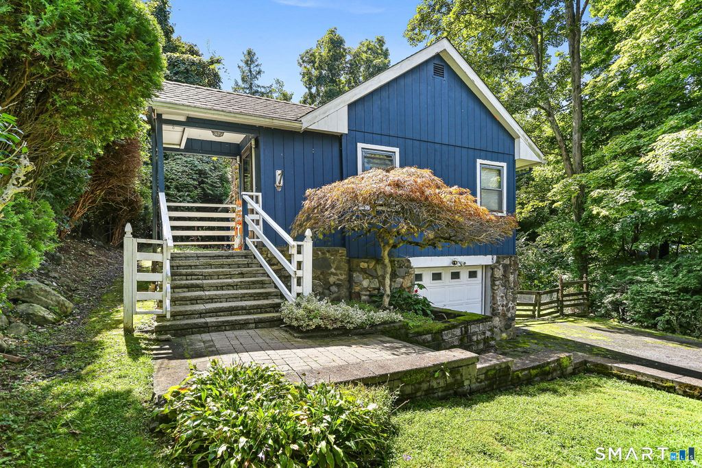 3 Auburn Road, New Fairfield, CT 06812
