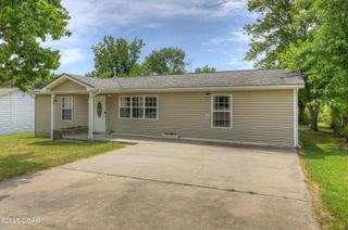 1407 Greenwood Boulevard, Neosho, MO 64850