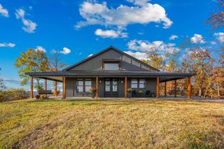 255 Patriot Drive, Forsyth, MO 65653