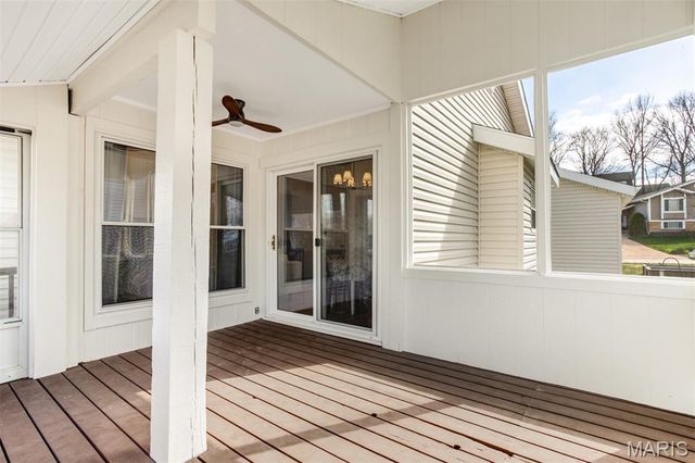 2915 Emerald Bend Court, St Louis, MO 63129