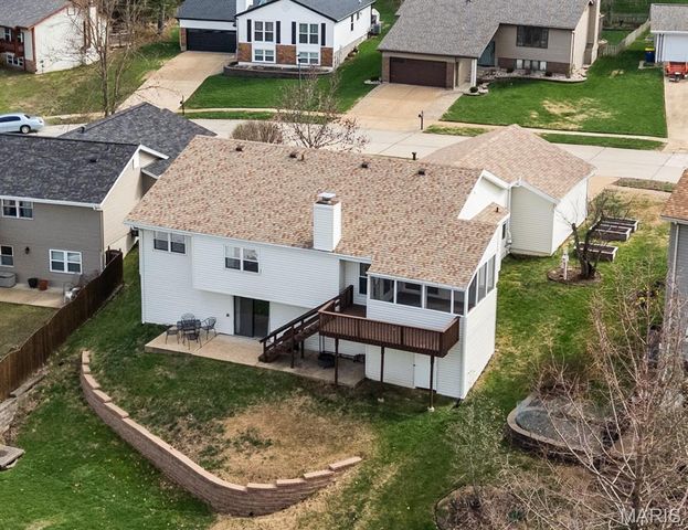 2915 Emerald Bend Court, St Louis, MO 63129