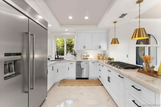 3523 Ryan Drive, Escondido, CA 92025