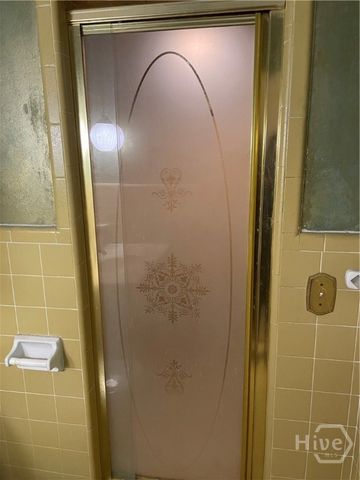 1203 E Bernard Street, Glennville, GA 30427