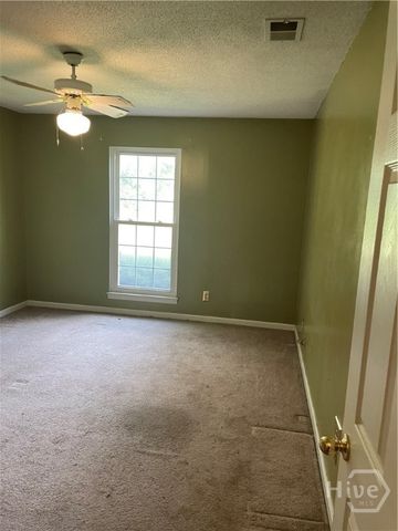 1203 E Bernard Street, Glennville, GA 30427