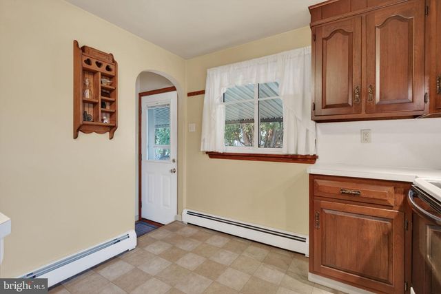 1211 CENTRAL AVE, Columbia, PA 17512