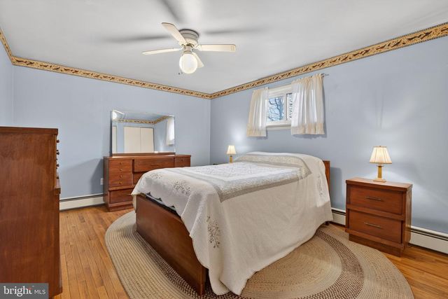 1211 CENTRAL AVE, Columbia, PA 17512