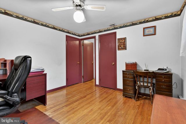 1211 CENTRAL AVE, Columbia, PA 17512