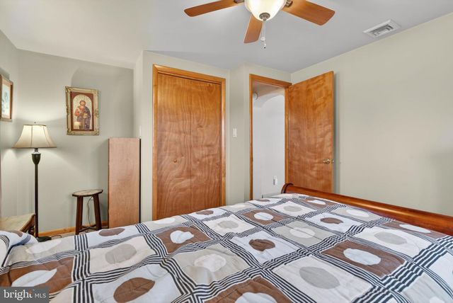 1211 CENTRAL AVE, Columbia, PA 17512