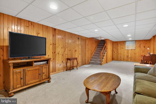 1211 CENTRAL AVE, Columbia, PA 17512