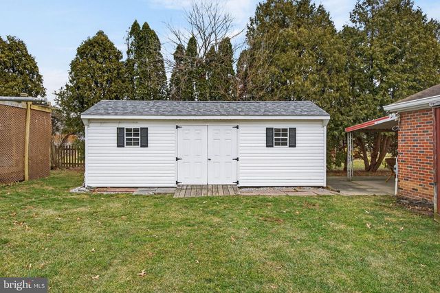 1211 CENTRAL AVE, Columbia, PA 17512