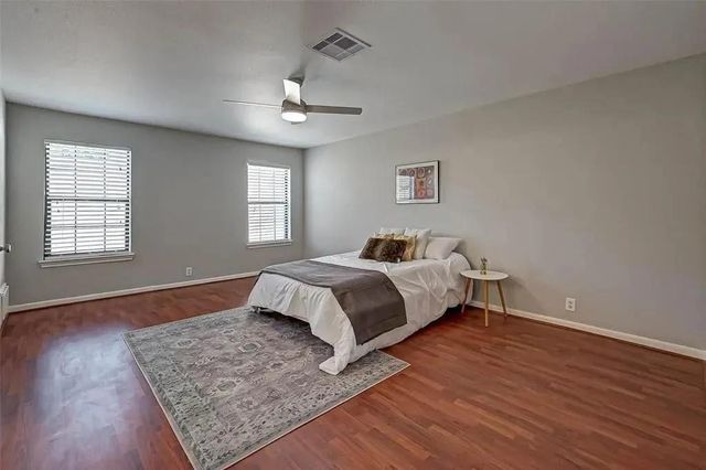2604 Bering Drive 2604, Houston, TX 77057