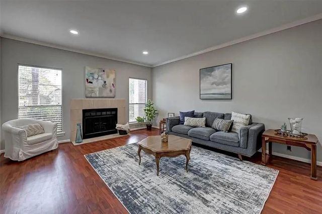 2604 Bering Drive 2604, Houston, TX 77057