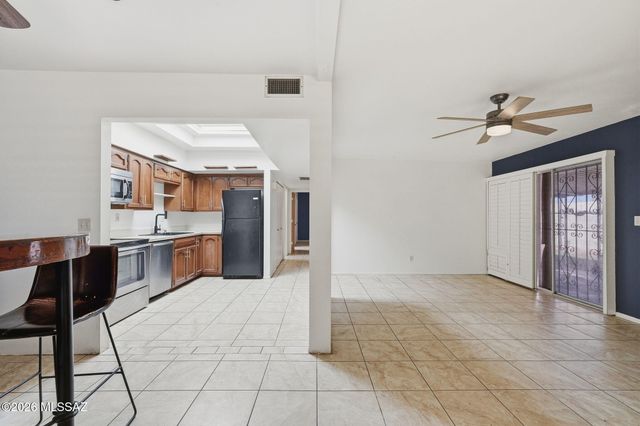 285 S Kolb Rd Unit 12, Tucson, AZ 85710