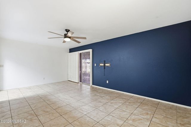 285 S Kolb Rd Unit 12, Tucson, AZ 85710