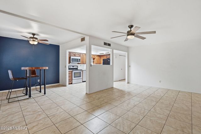 285 S Kolb Rd Unit 12, Tucson, AZ 85710
