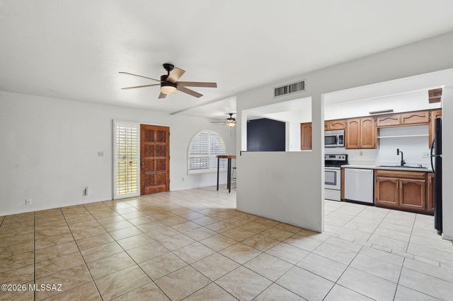 285 S Kolb Rd Unit 12, Tucson, AZ 85710