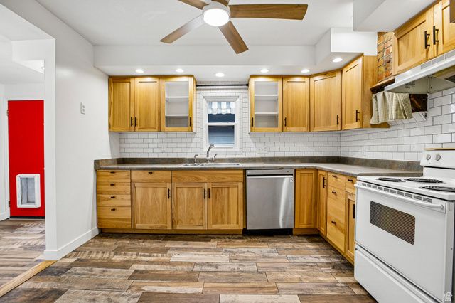 607 E GARDEN AVE, South Salt Lake, UT 84106