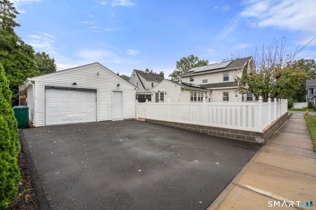 135 Plymouth Street, Stratford, CT 06614