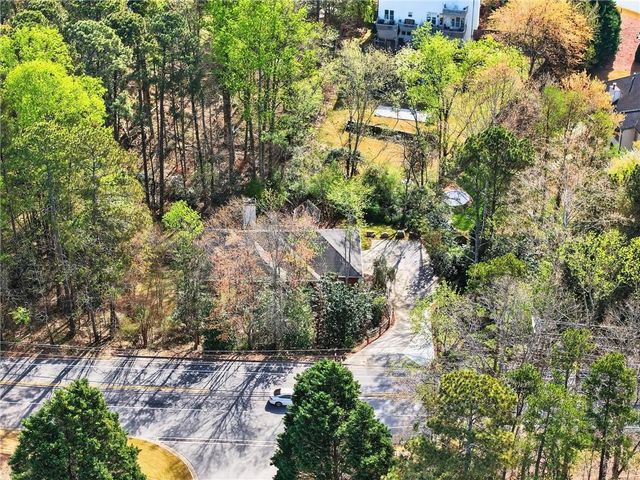 2038 Buford Dam Road, Buford, GA 30518