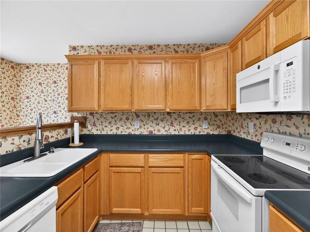 2038 Buford Dam Road, Buford, GA 30518