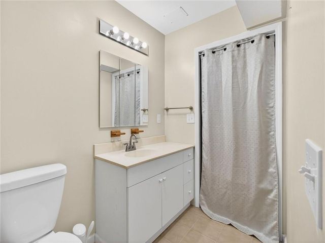 2038 Buford Dam Road, Buford, GA 30518