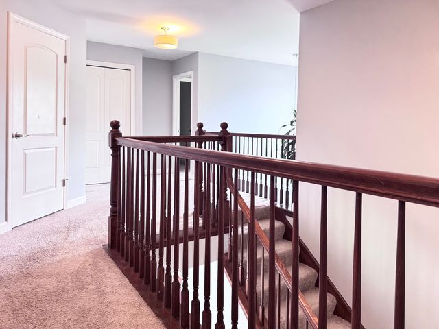 21010 Lakewoods Lane, Shorewood, IL 60404