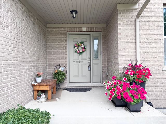 21010 Lakewoods Lane, Shorewood, IL 60404
