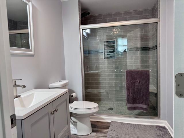 21010 Lakewoods Lane, Shorewood, IL 60404