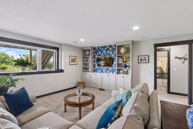 1527 96th Street, New Richmond, WI 54017