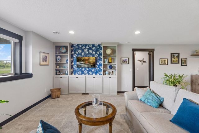 1527 96th Street, New Richmond, WI 54017