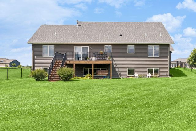 1527 96th Street, New Richmond, WI 54017