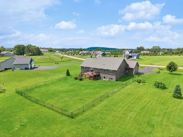 1527 96th Street, New Richmond, WI 54017
