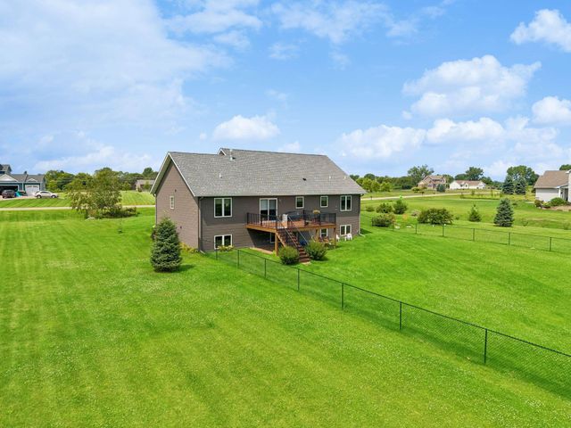 1527 96th Street, New Richmond, WI 54017