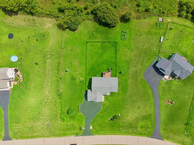 1527 96th Street, New Richmond, WI 54017