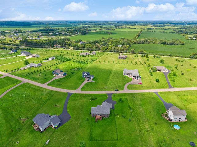 1527 96th Street, New Richmond, WI 54017
