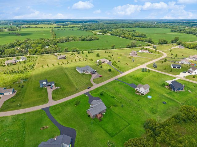 1527 96th Street, New Richmond, WI 54017