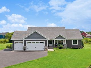 1527 96th Street, New Richmond, WI 54017