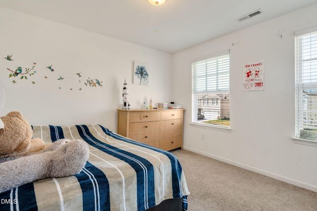 70 Gaillardia Way, Clayton, NC 27527