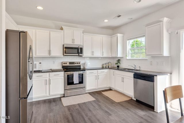 70 Gaillardia Way, Clayton, NC 27527