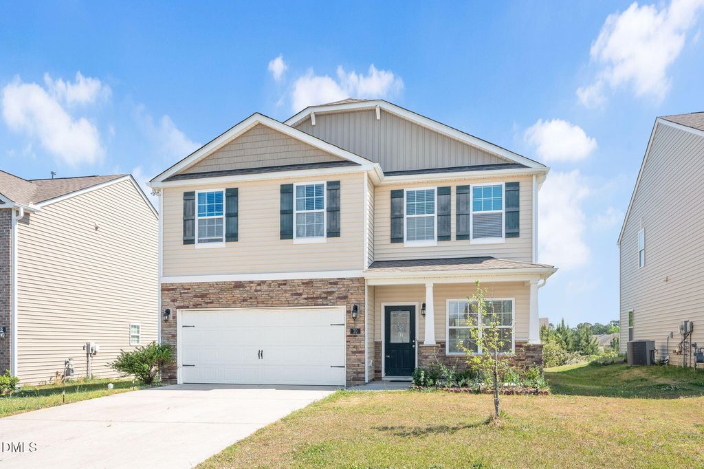 70 Gaillardia Way, Clayton, NC 27527