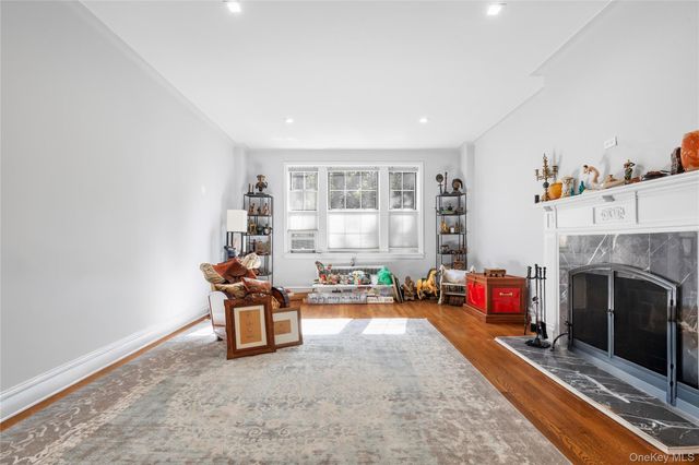 25 Parkview Avenue 1A, Bronxville, NY 10708