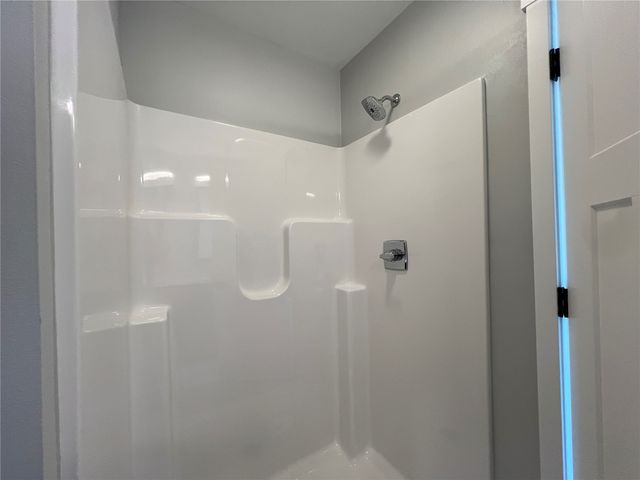 1403 Legend Drive, Tiffin, IA 52340