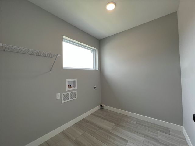 1403 Legend Drive, Tiffin, IA 52340