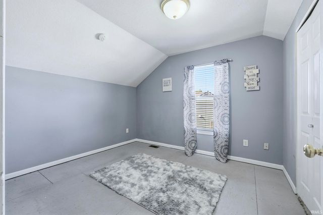 807 Larkwillow Court, Huntertown, IN 46748