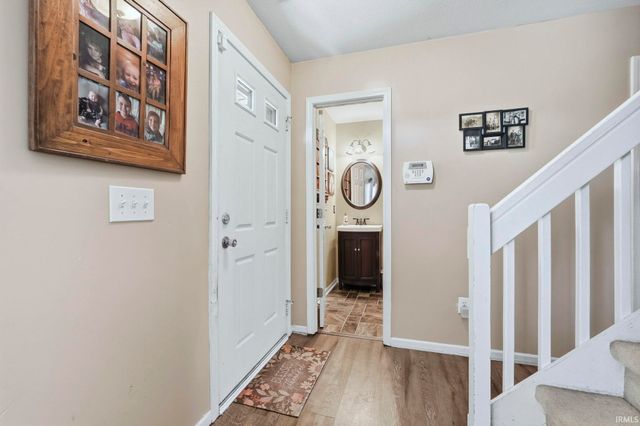 807 Larkwillow Court, Huntertown, IN 46748